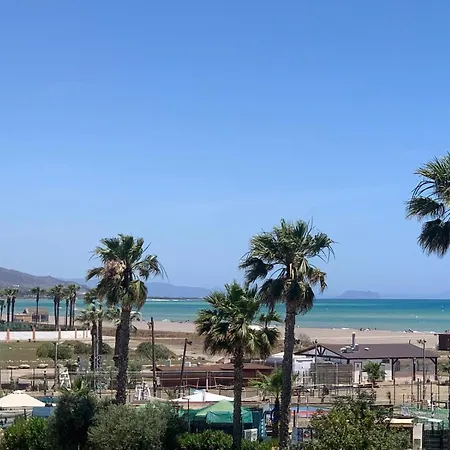 Vistas Al Mar Frente A La Playa *